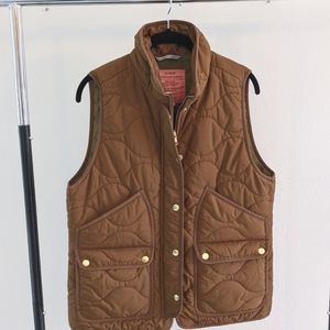 J. Crew Signature Puffer Quilted Vest with Primaloft in Dark Nutmeg